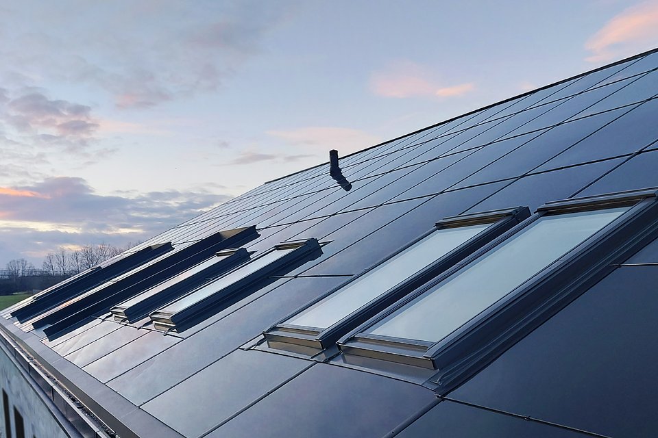 Pod dachem solarnym SunRoof nastoletnie mamy zyskają nie tylko mieszkanie, ale najlepszą możliwość do nauki samodzielnego życia, rozwoju i dojrzewania